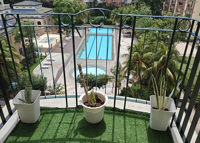 Apartamento 1br Cozy With Balcony Near Naia Terminals Manila