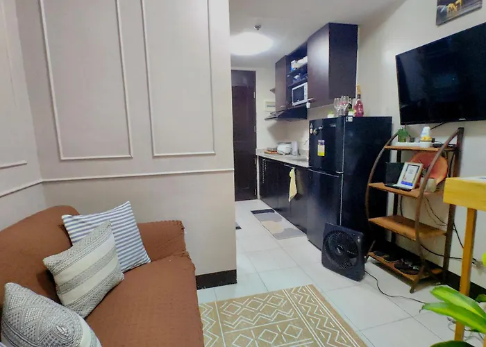 1br Cozy With Balcony Near Naia Terminals Manila
