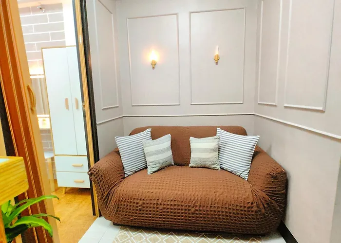 Apartamento 1br Cozy With Balcony Near Naia Terminals Manila